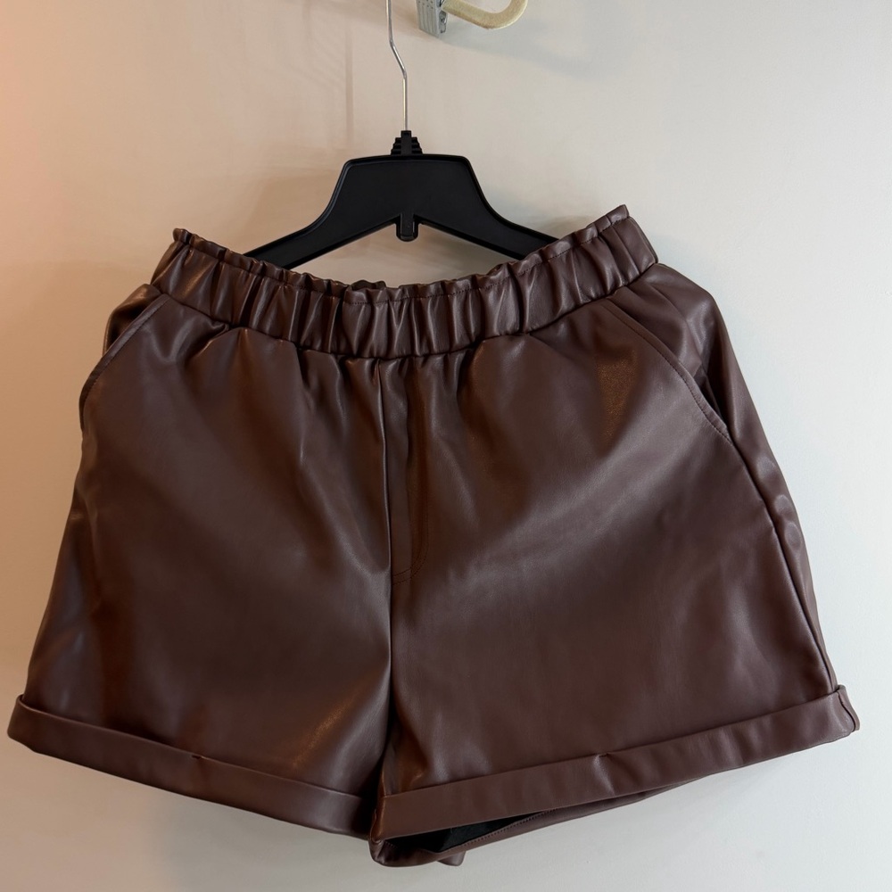 Tinsel High Waist Brown Leather Shorts